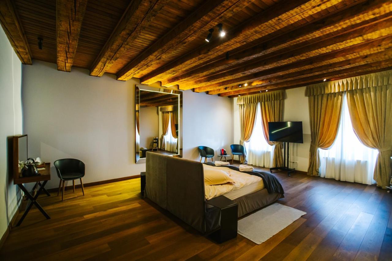 Casa Boutique & Restaurant Braşov